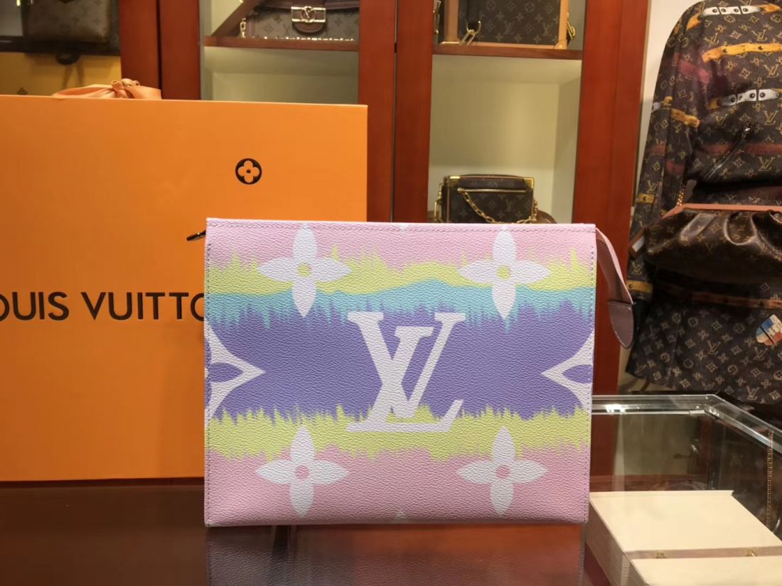Папка Louis Vuitton Escale  26