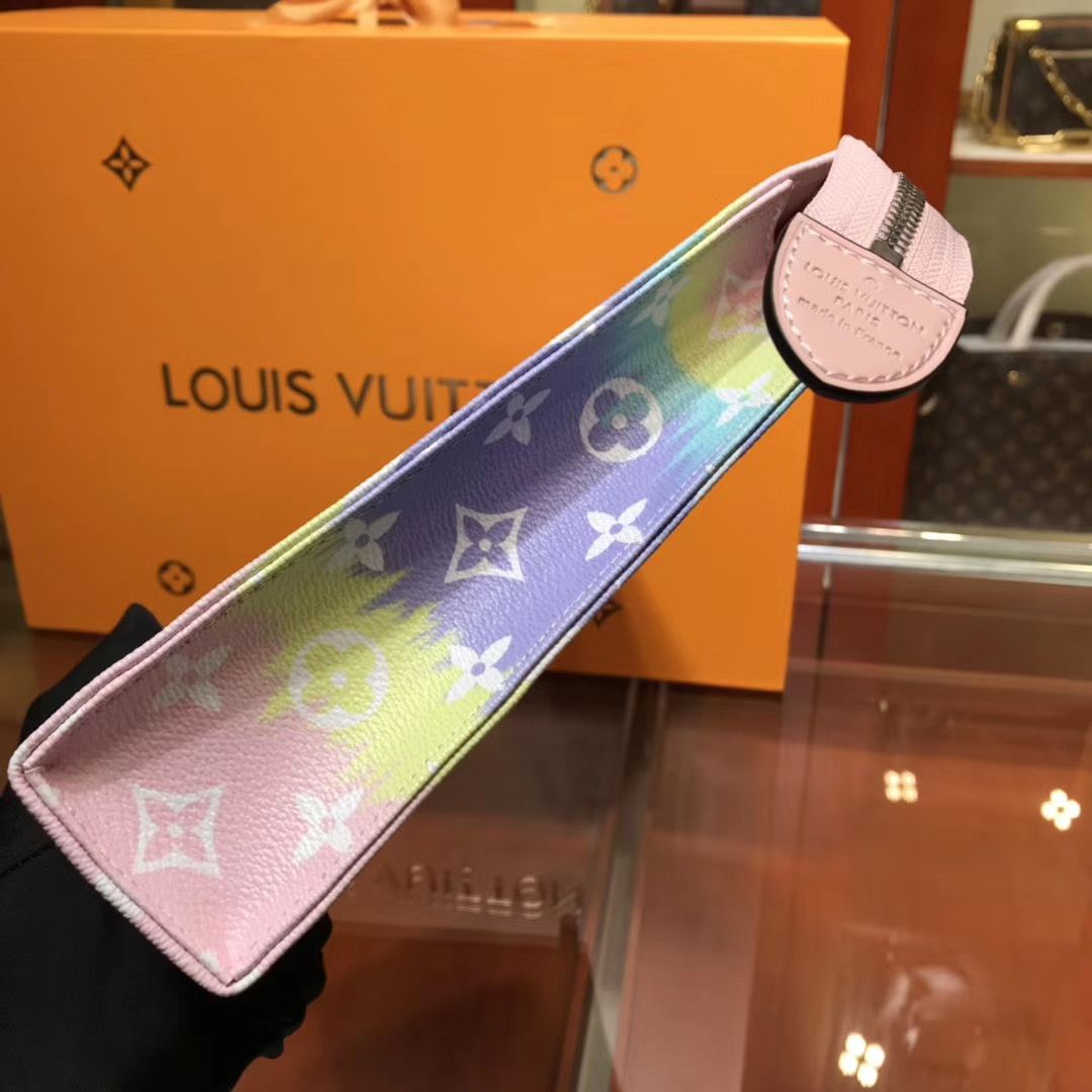Папка Louis Vuitton Escale  26