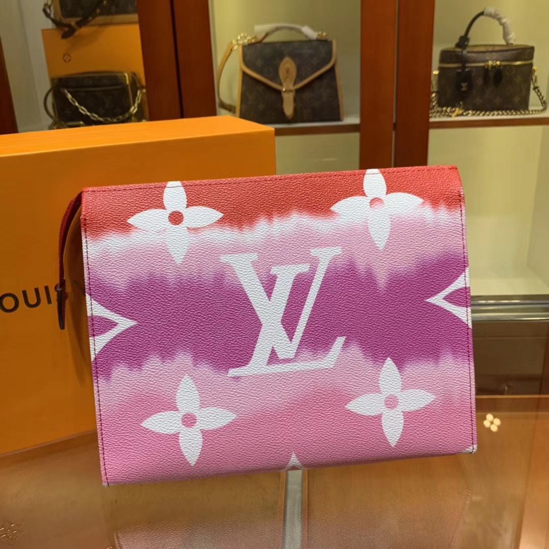 Папка Louis Vuitton Escale 26