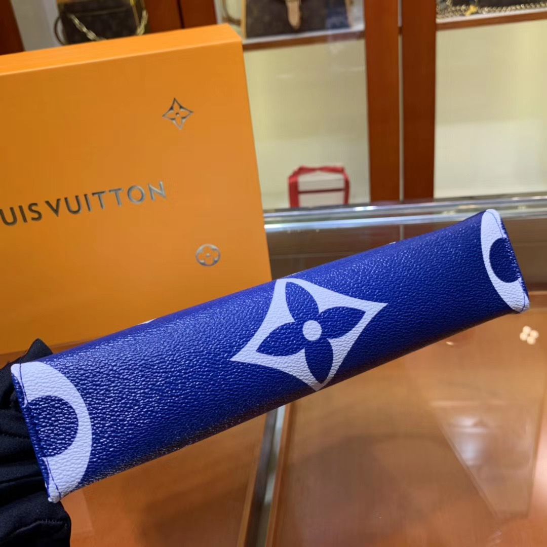 Папка Louis Vuitton Escale