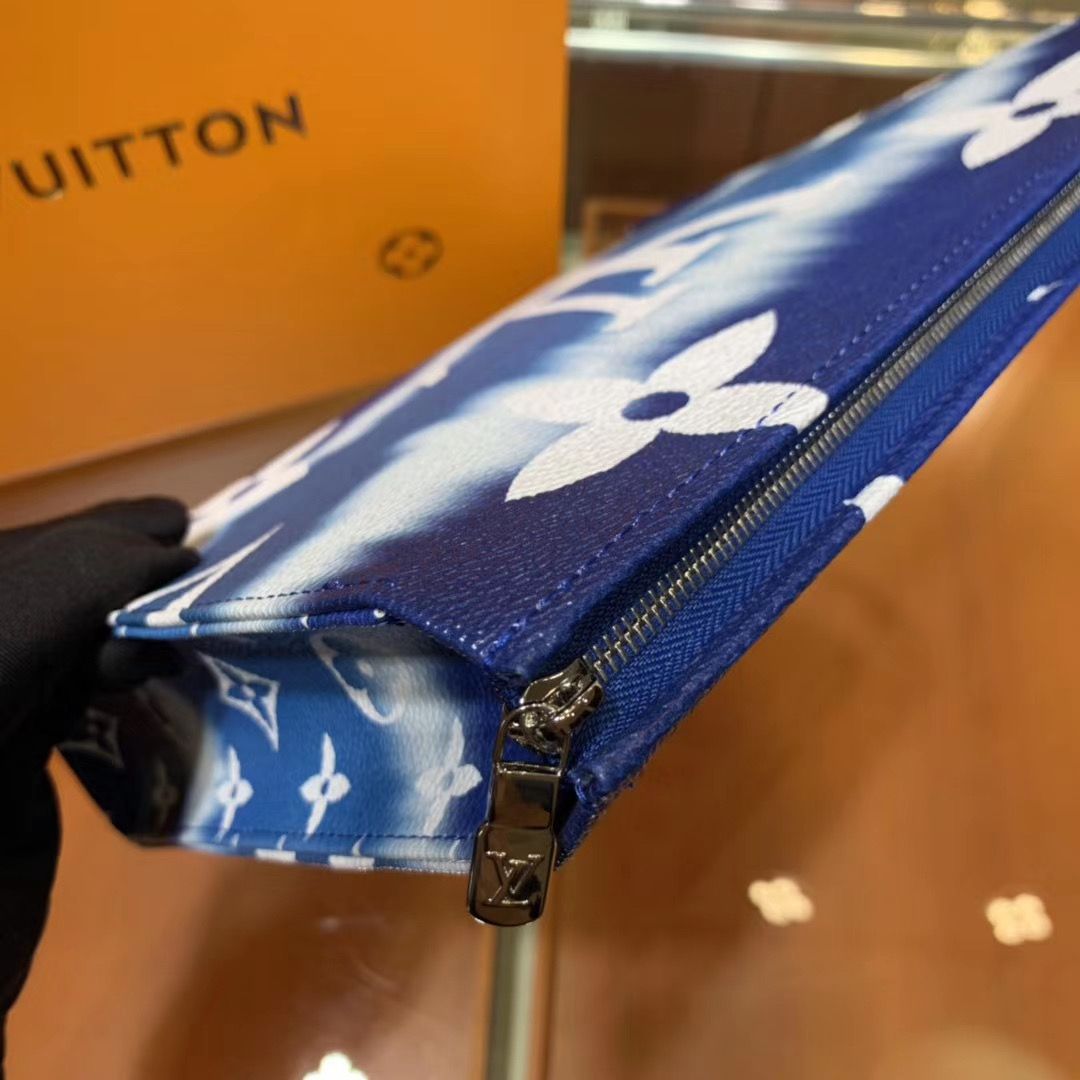 Папка Louis Vuitton Escale