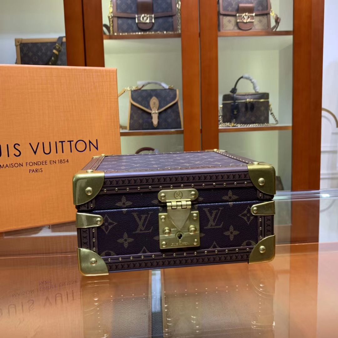 Сундучок для украшений Louis Vuitton