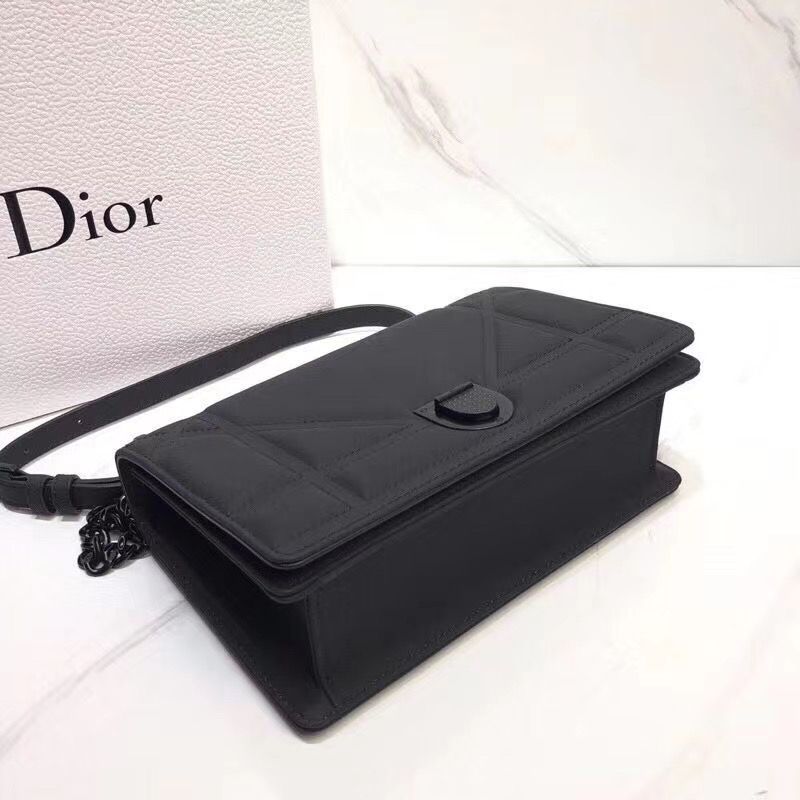 Diorama Dior 25 cm