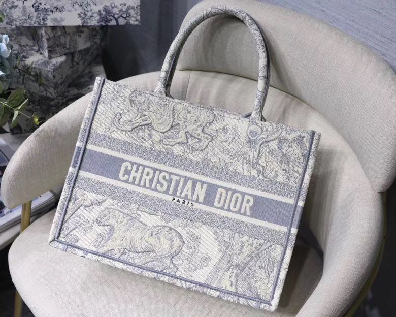 Dior Book Tote 41 cm