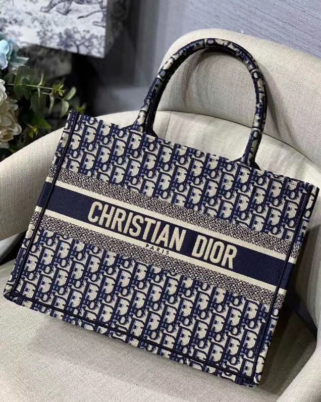 Dior Book Tote 36 cm