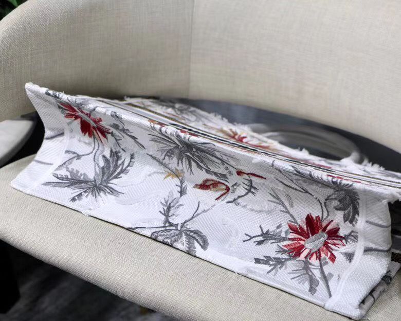 Dior Book Tote 41 cm