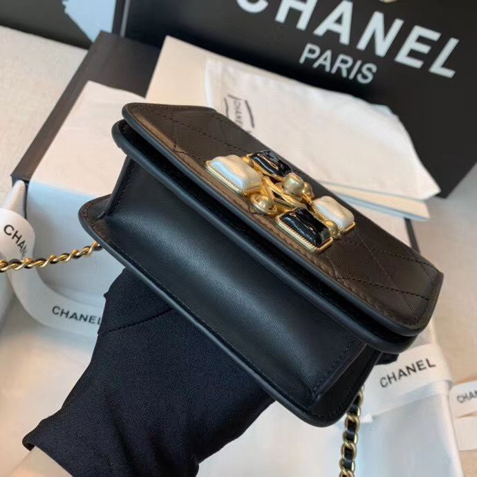 Chanel 16 cm