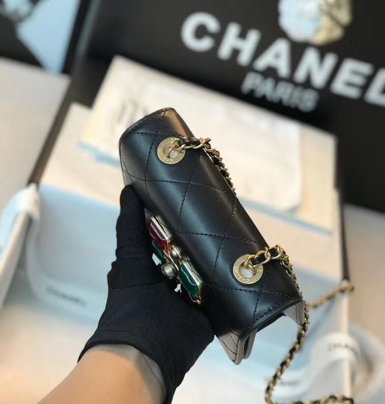 Chanel 16 cm