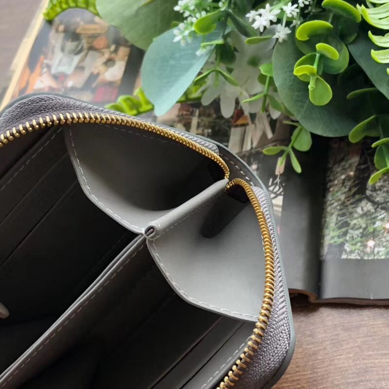 Кошелек для монет Louis Vuitton