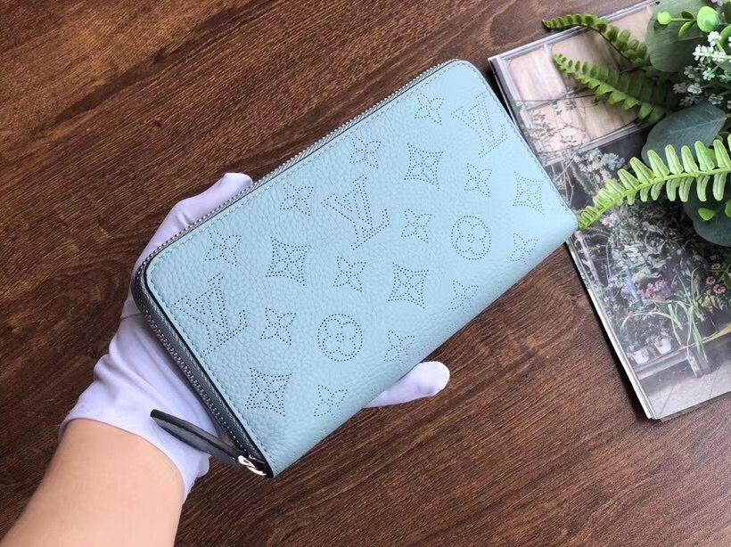 Кошелёк Louis Vuitton Zippy