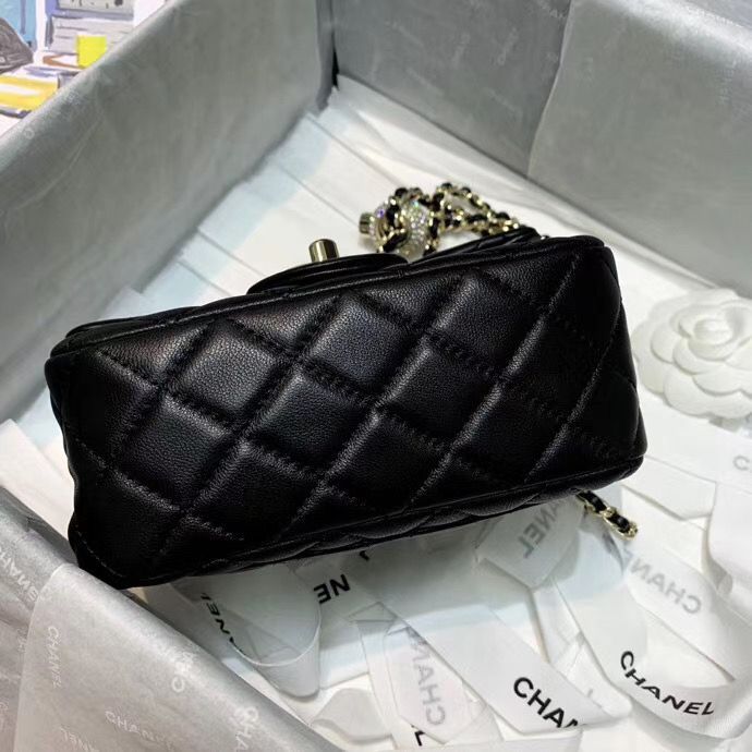 Chanel 17 cm