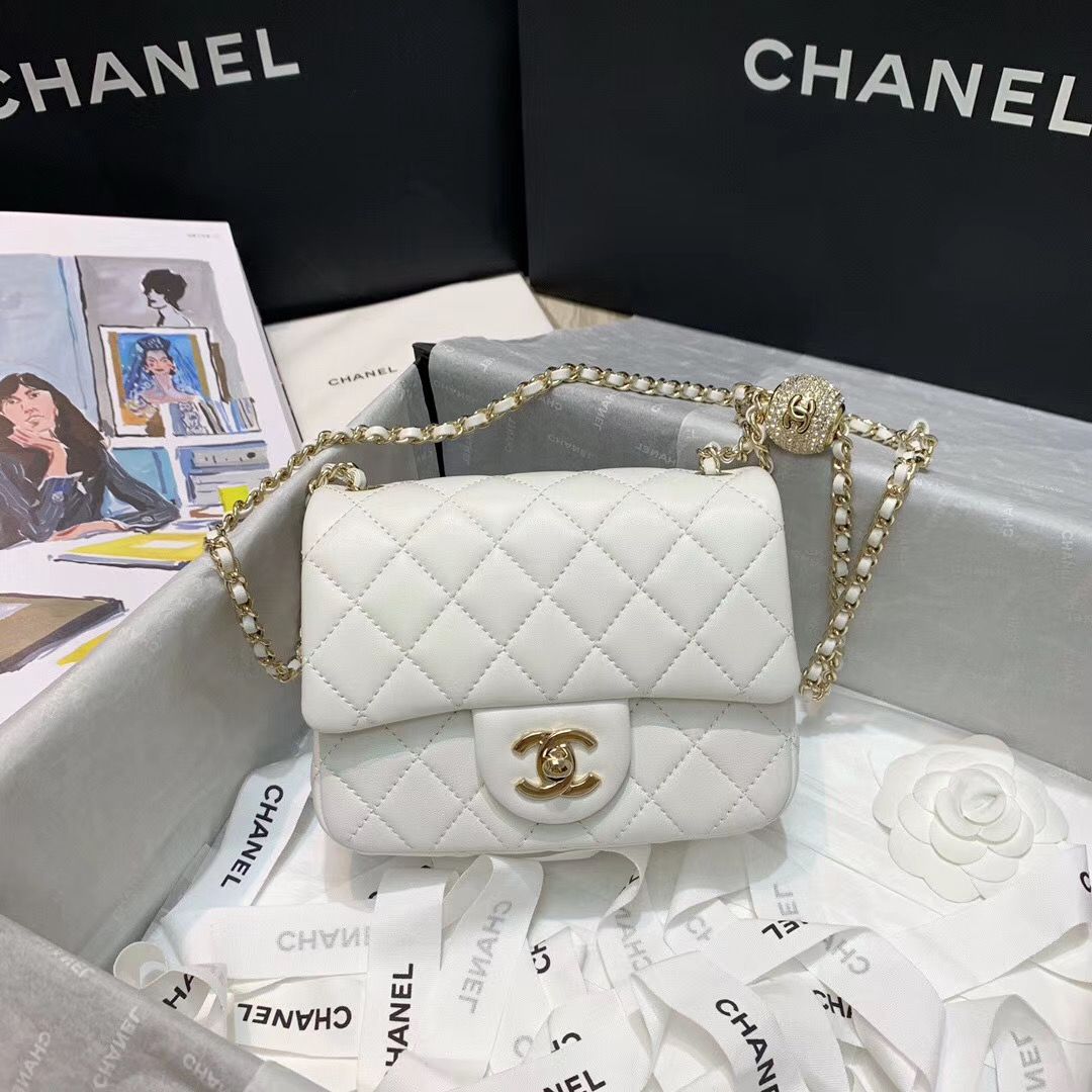 Chanel 17 cm