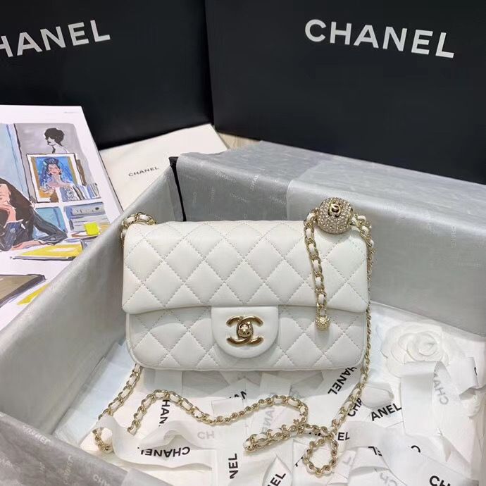 Chanel 20 cm