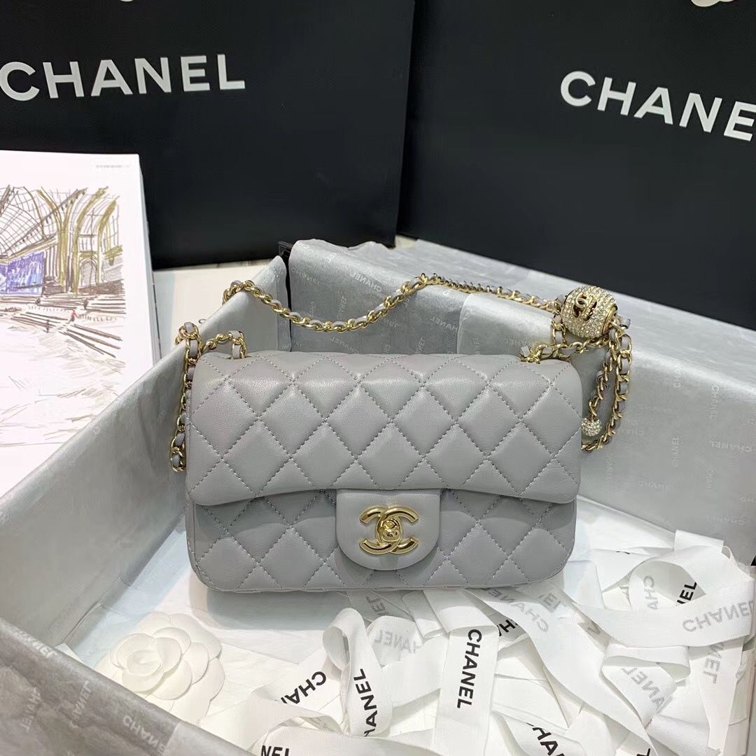 Chanel 20 cm