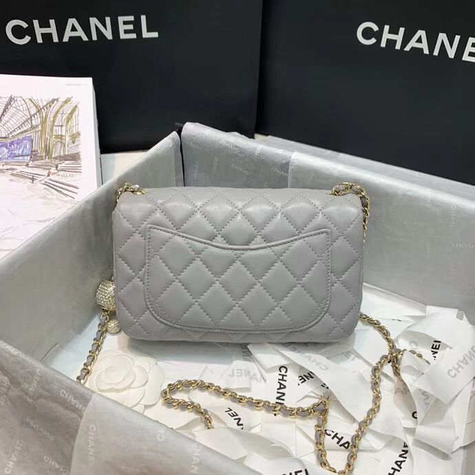 Chanel 20 cm