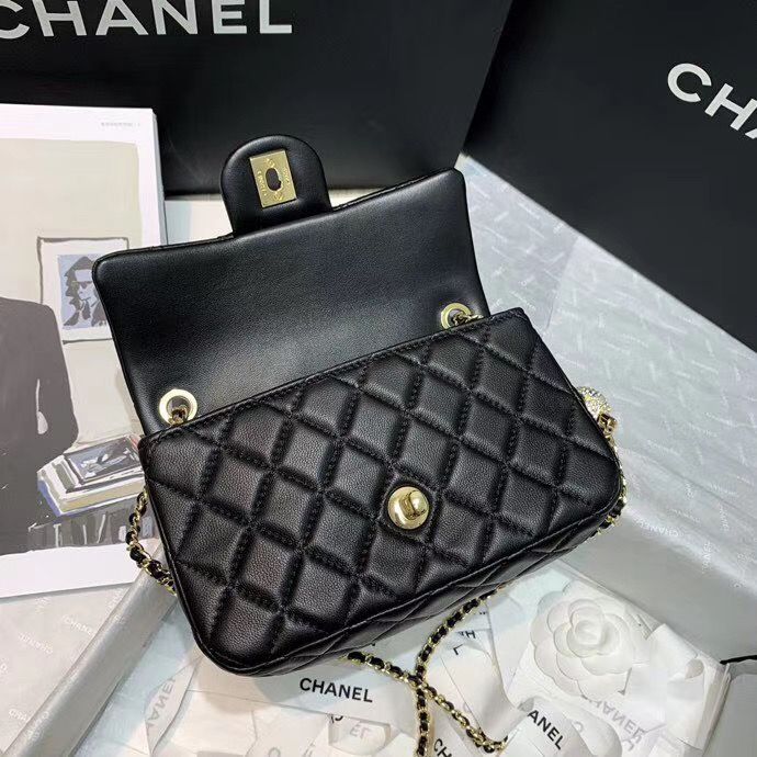 Chanel 20 cm