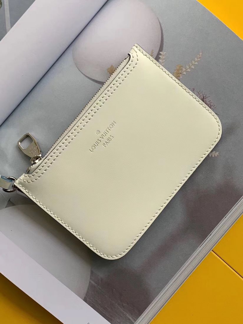 Louis Vuitton Hina PM