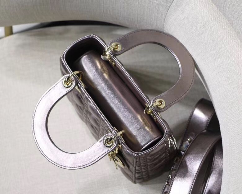 Lady Dior Mini 20 cm