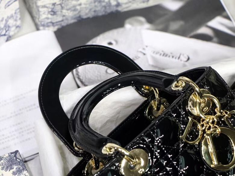 Lady Dior Mini 20 cm