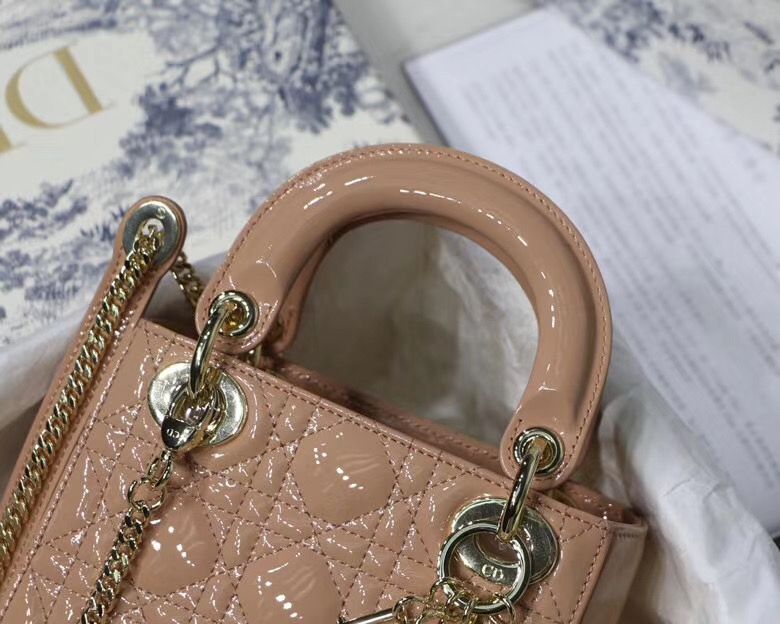 Lady Dior Micro 17 cm