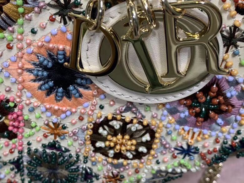 Lady Dior Mini 17 cm