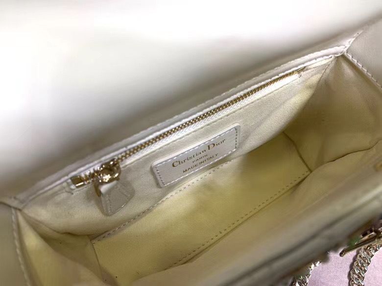Lady Dior Mini 17 cm