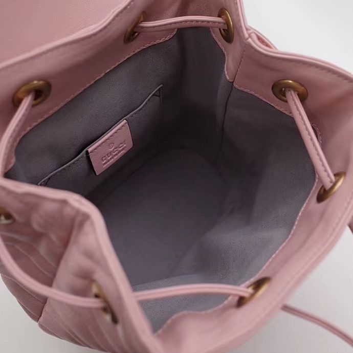 Стёганный мини рюкзак Gucci Marmont GG 21 cm