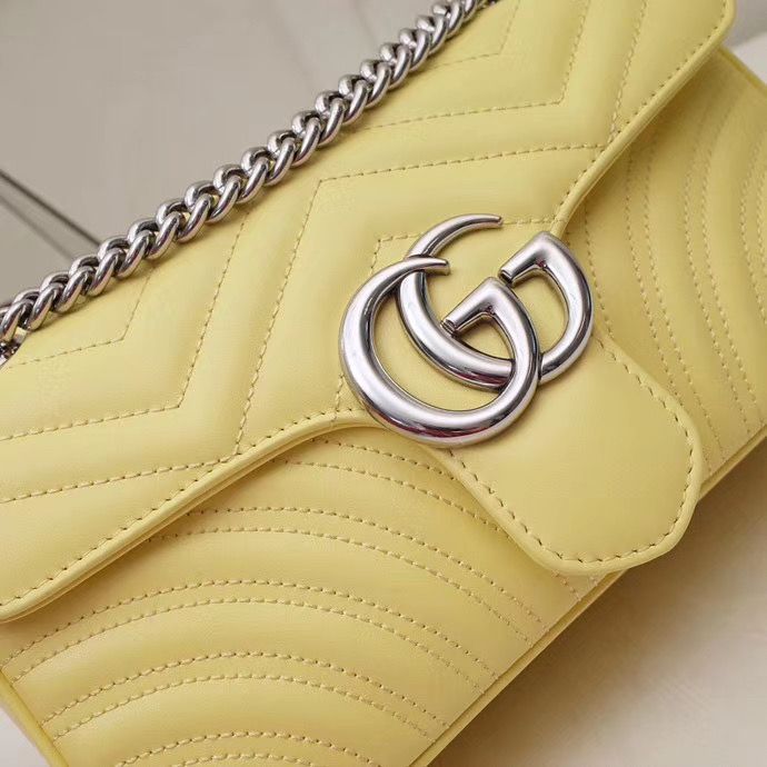 Gucci Marmont GG 22 cm