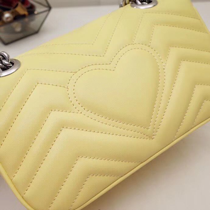 Gucci Marmont GG 22 cm