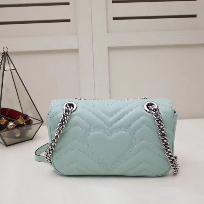 Gucci Marmont GG 22 cm