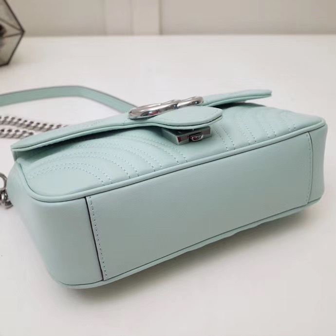 Gucci Marmont GG 22 cm