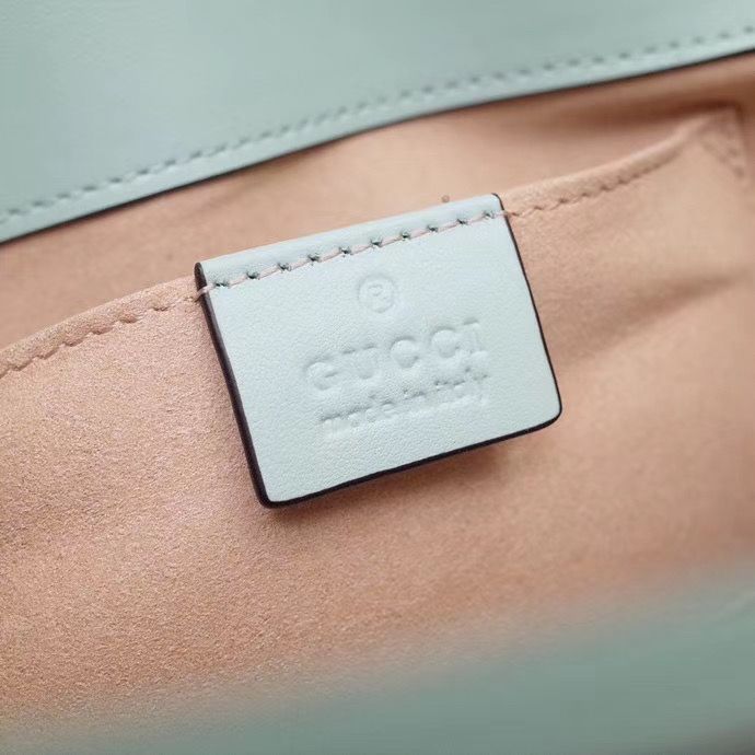 Gucci Marmont GG 22 cm