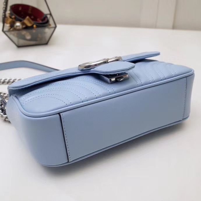 Gucci Marmont GG 22 cm