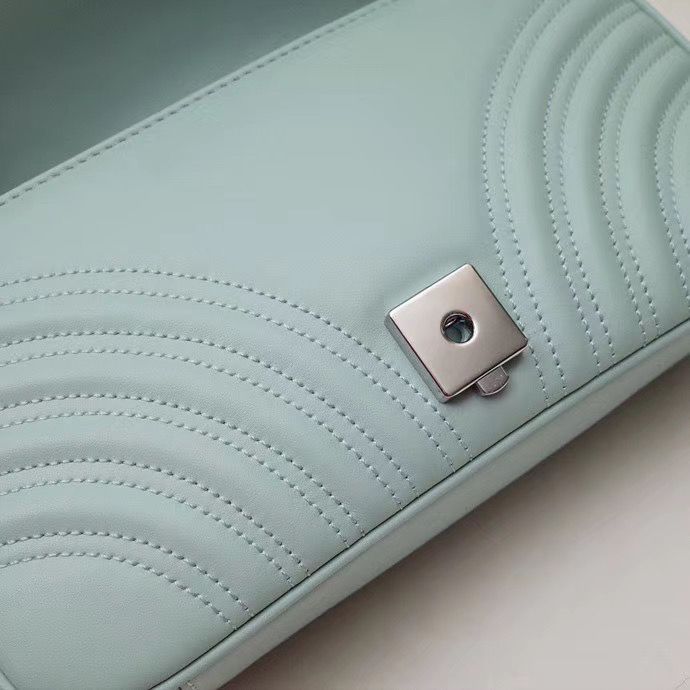 Gucci Marmont GG 26 cm