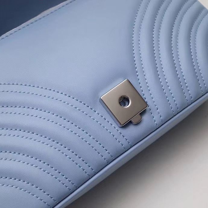 Gucci Marmont GG 26 cm