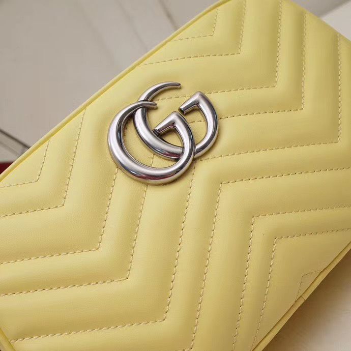 Gucci Marmont GG 24 cm