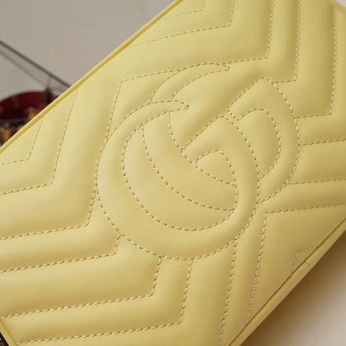 Gucci Marmont GG 24 cm