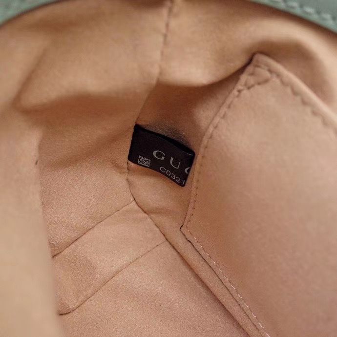 Gucci Marmont GG 22 cm