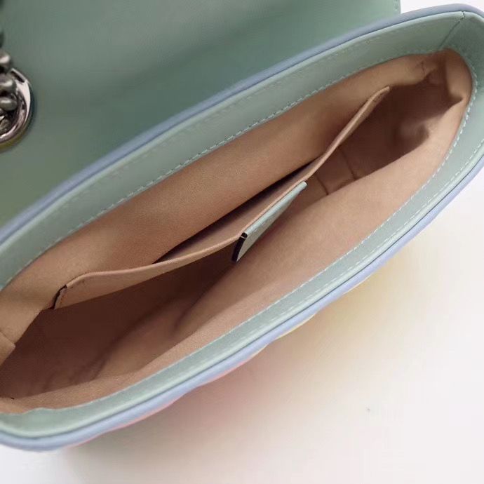 Gucci Marmont GG 22 cm