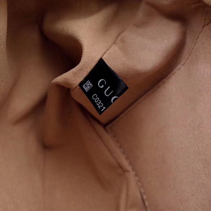 Gucci Marmont GG 24 cm