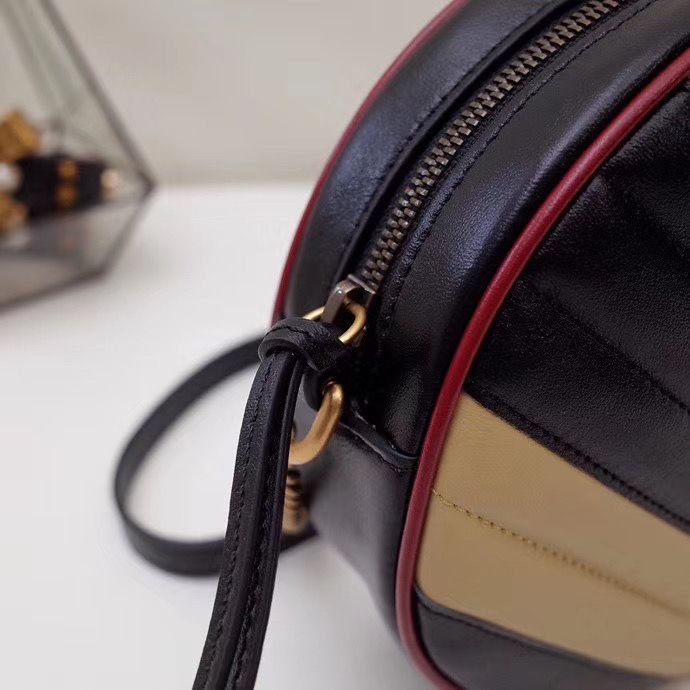 Gucci Marmont GG 18 cm