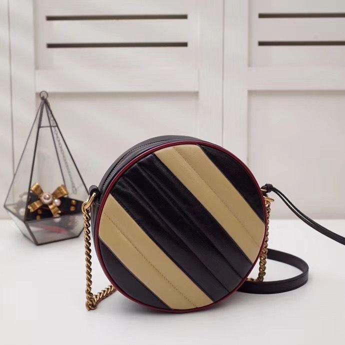 Gucci Marmont GG 18 cm