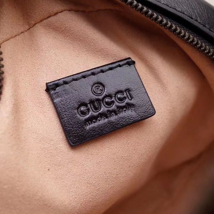 Gucci Marmont GG 18 cm