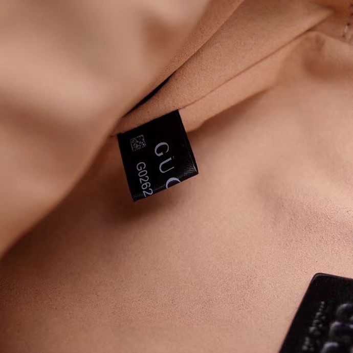 Gucci Marmont GG 18 cm