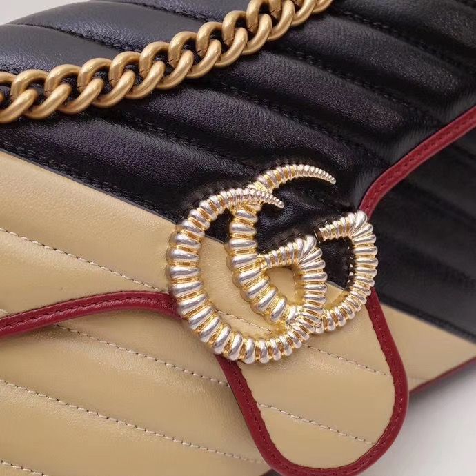 Gucci Marmont GG 26 cm