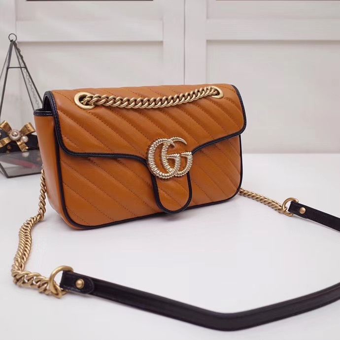 Gucci Marmont GG 26 cm