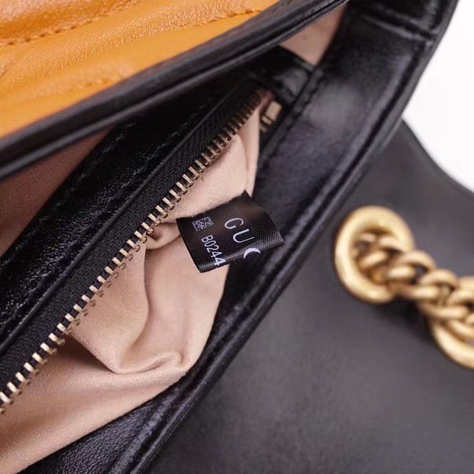 Gucci Marmont GG 26 cm