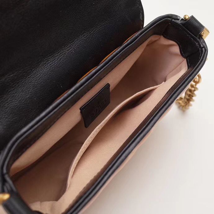 Gucci Marmont GG 20 cm