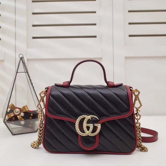 Gucci Marmont GG 20 cm