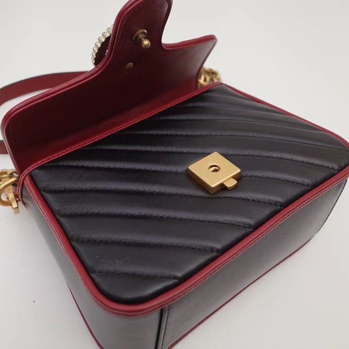 Gucci Marmont GG 20 cm